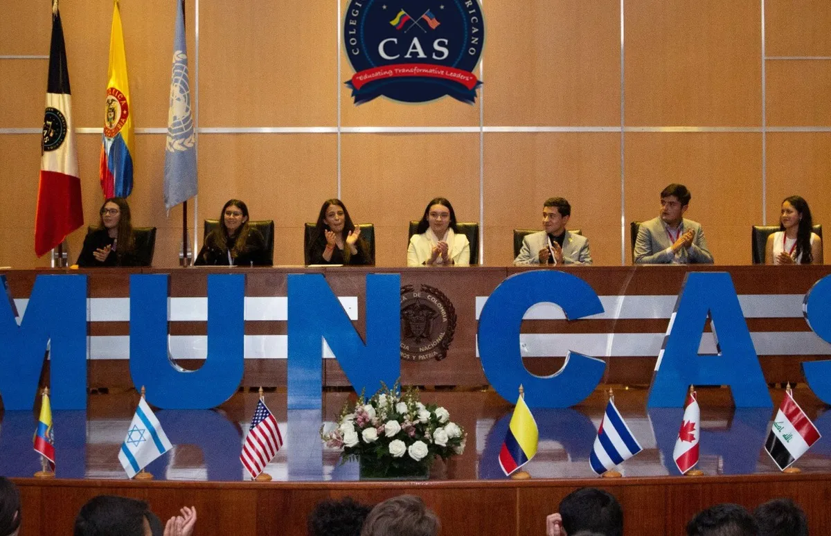 Imagen Colegio Colombo Americano CAS 