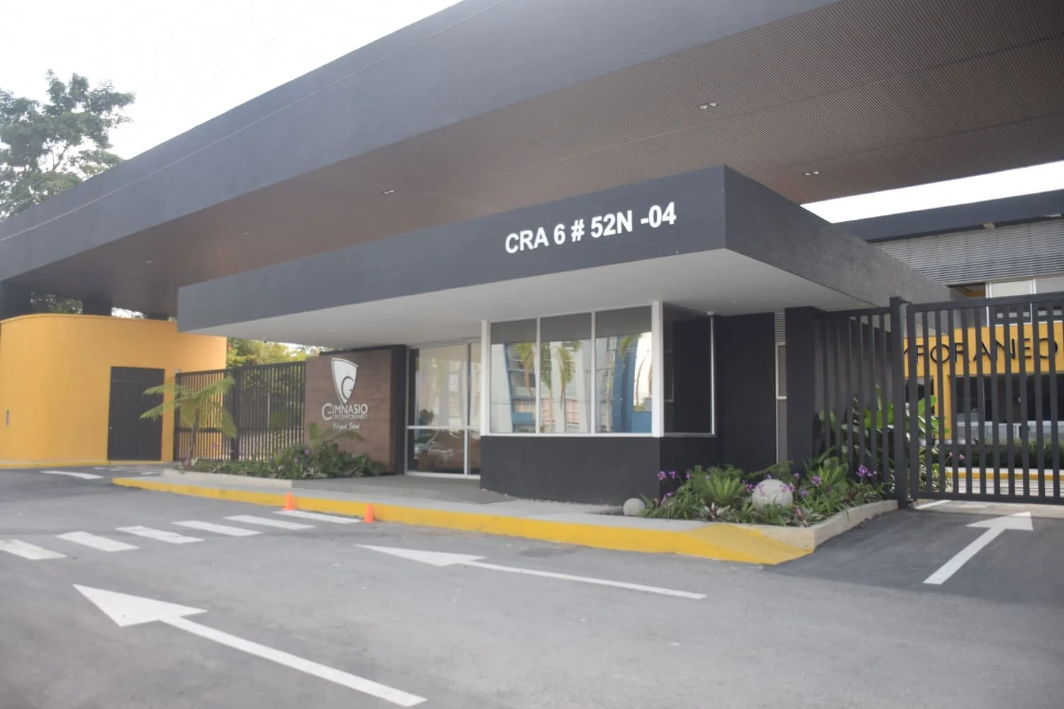 Imagen + Gimnasio Contemporáneo 
