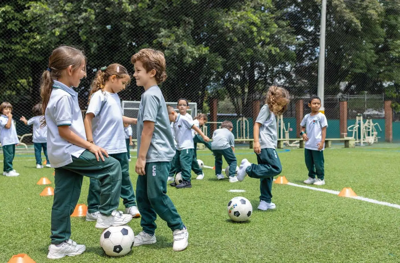 Imagen + Colegio Colombo Británico - Bilingüe Internacional 