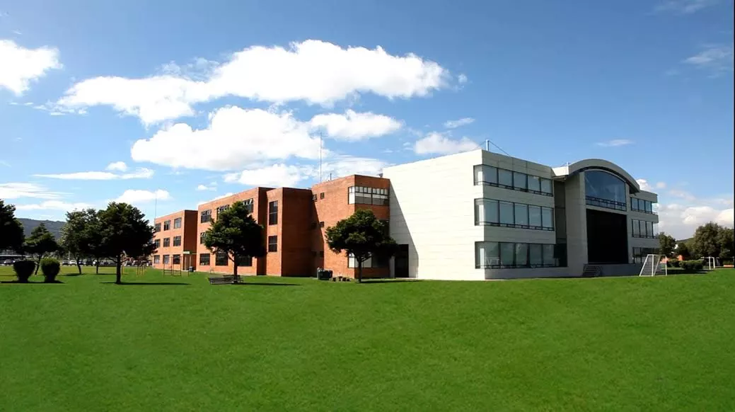 Imagen Colegio Colombo Americano CAS 