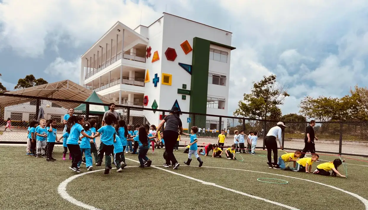 Imagen + Colegio Monseñor Alfonso Uribe Jaramillo 