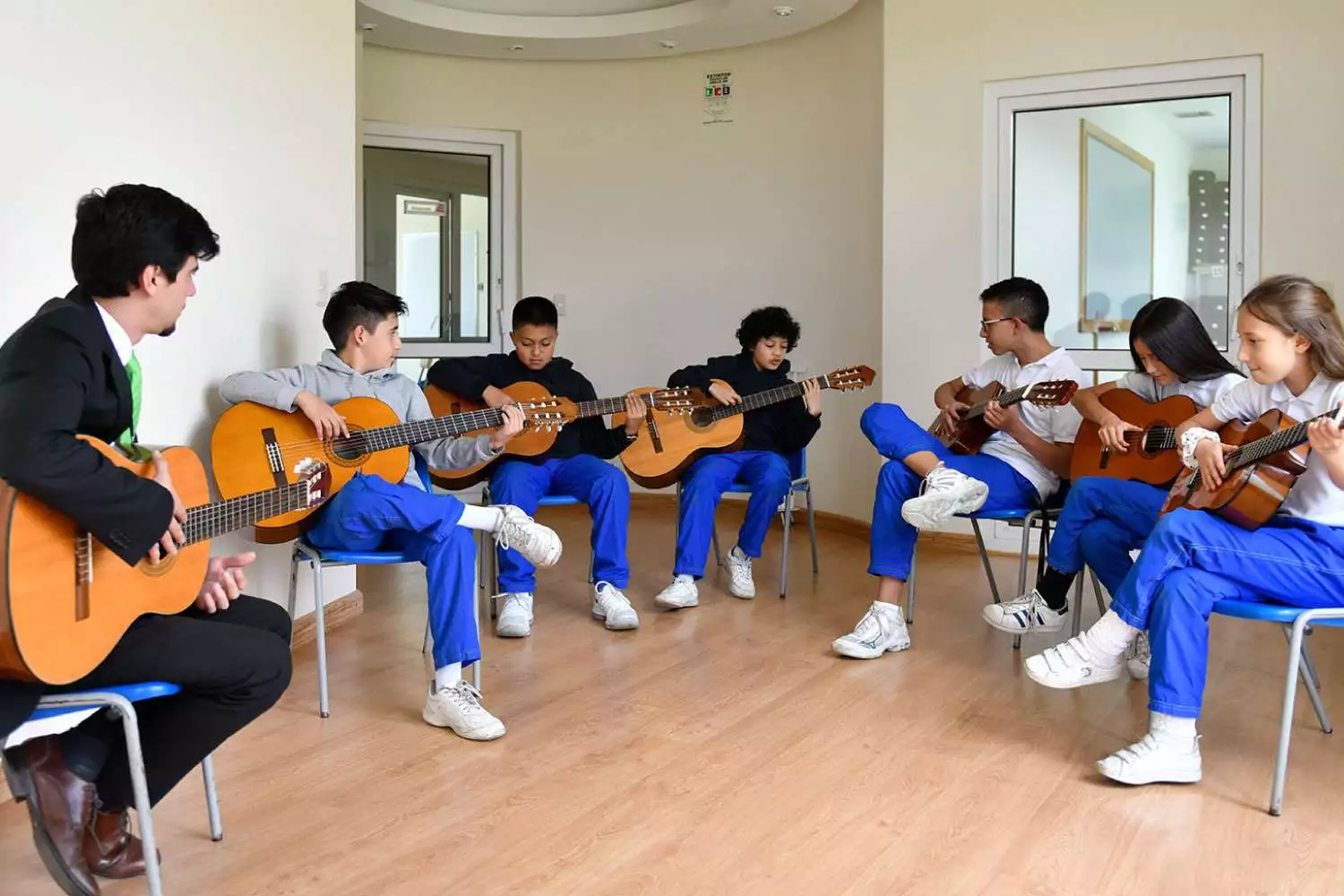 Imagen Gimnasio los Pinos - Bilingüe Internacional