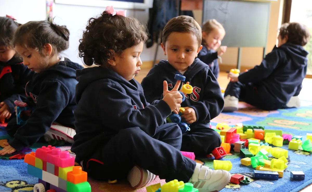 Imagen Colegio Colombo Americano CAS 