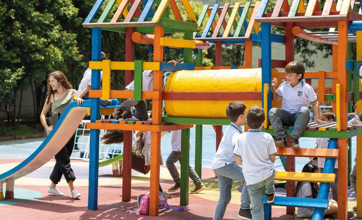 Imagen + Colegio Colombo Británico - Bilingüe Internacional 